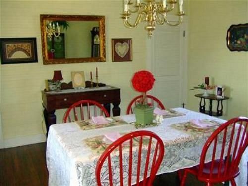The Bed And Breakfast At Peace Hill Charles City Exterior photo